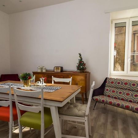 ナポリ Giu Al Centro Bed & Breakfast エクステリア 写真